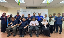 Taklimat Pelaksanaan Program Akademi Dalam Industri